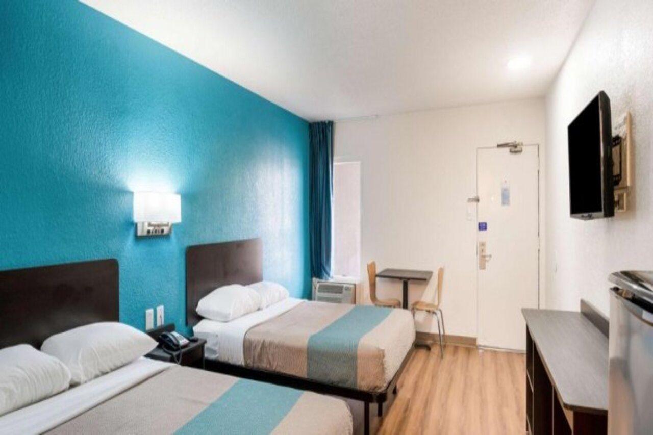 Motel 6-Lexington, Ky - Airport Dış mekan fotoğraf