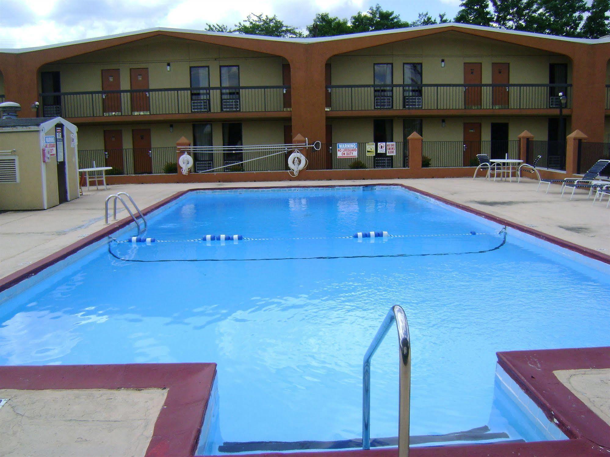 Motel 6-Lexington, Ky - Airport Dış mekan fotoğraf