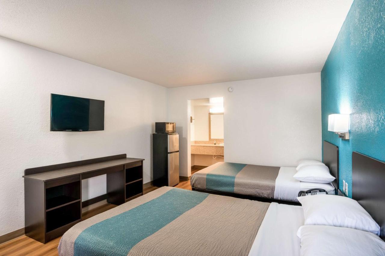 Motel 6-Lexington, Ky - Airport Dış mekan fotoğraf
